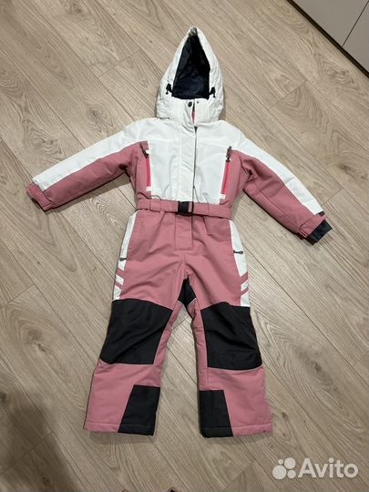 Горнолыжный комбинезон