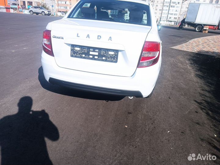 LADA Granta 1.6 МТ, 2023, 7 км