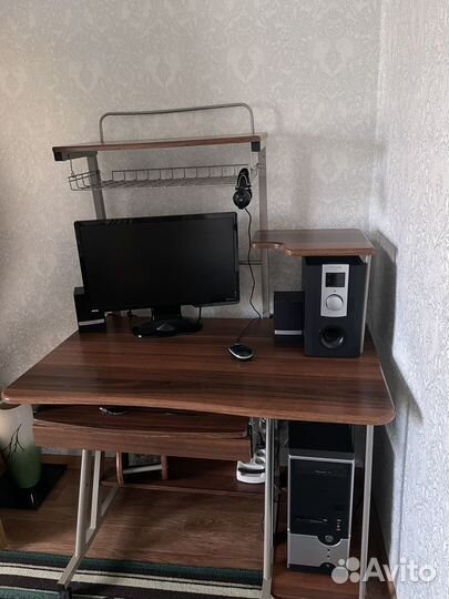 Компьютерный стол бу