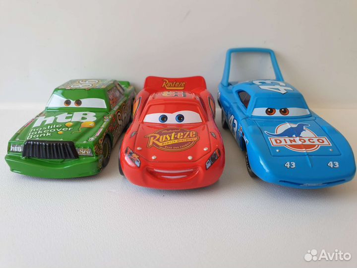 Машинки из мультфильма тачки