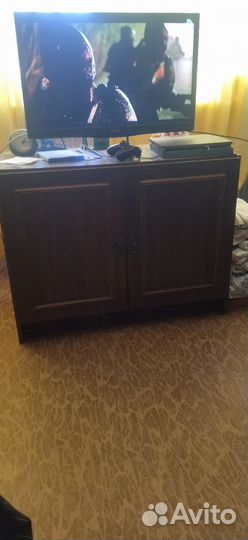 Тумба под Телевизор