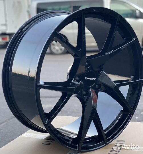 Кованые диски Mansory Mercedes G.63 R22