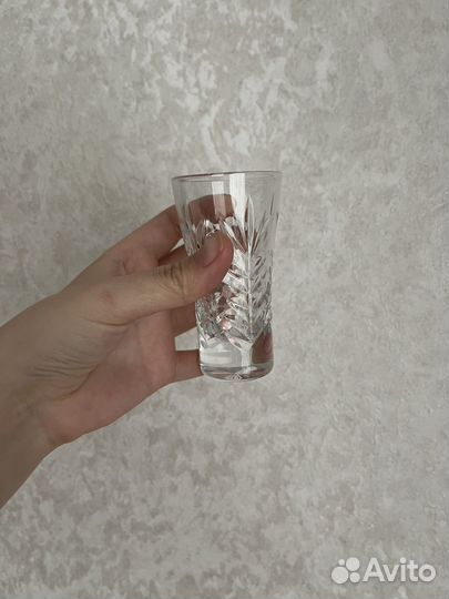 Графин хрустальный и рюмочки