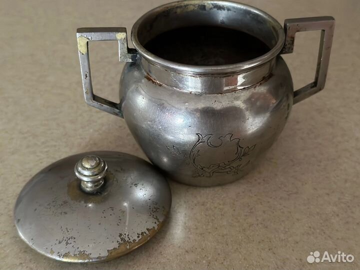 Сахарница старинная