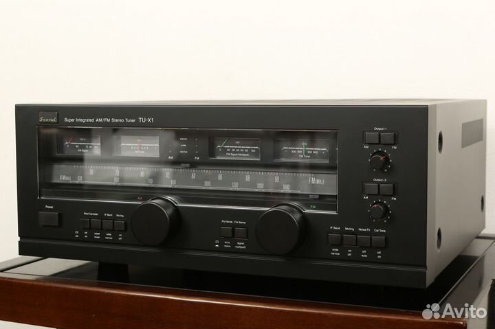 Тюнер Sansui TU-X1