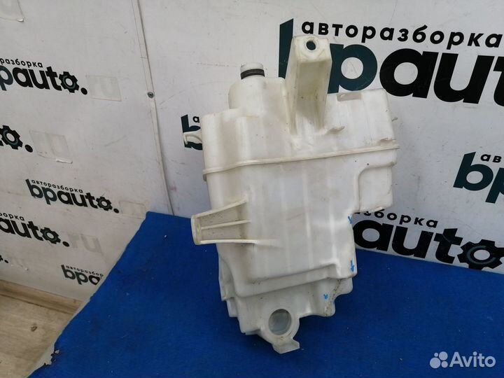 Бачок омывателя под 2 мотора без датчика уровня