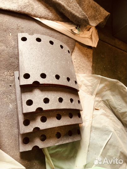 Накладки тормозные