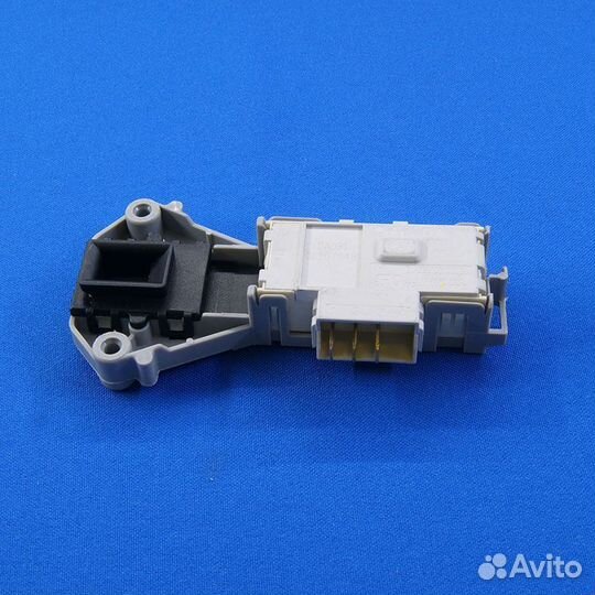 Блокировка люка (замок)