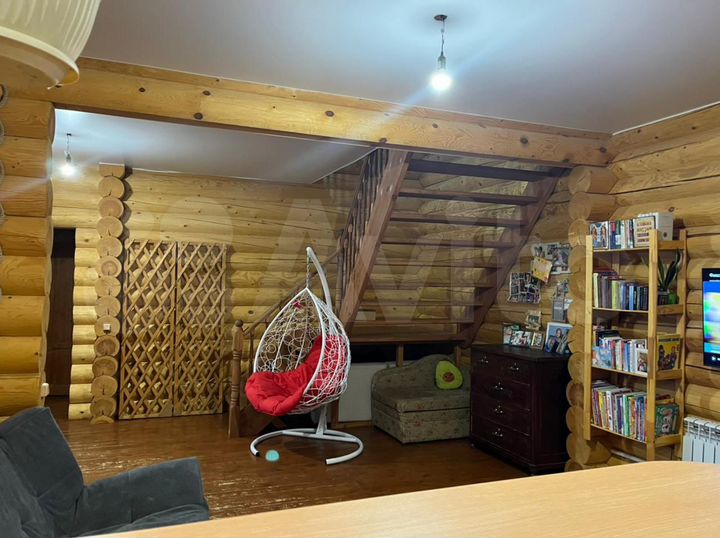 Дом 189 м² на участке 12 сот.