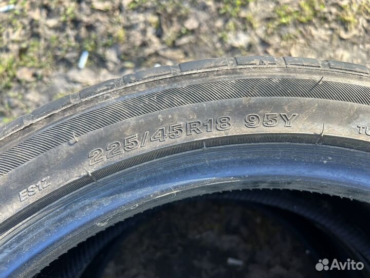 Bridgestone Potenza S001 225/45 R18 95Y