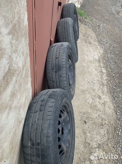 Michelin Agilis 51 6.5 R15 195D