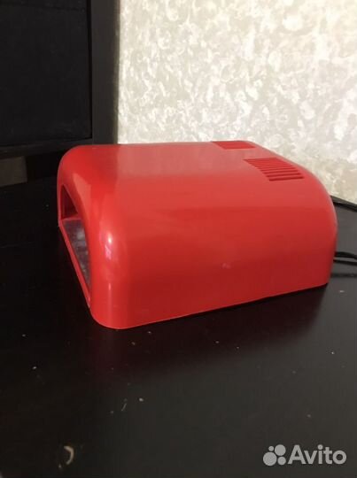 Лампа для ногтей бу