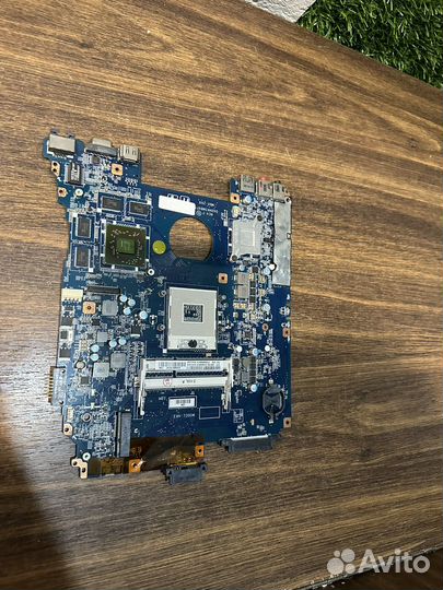 Мать sony sve151 hm76 + radeon 7650m