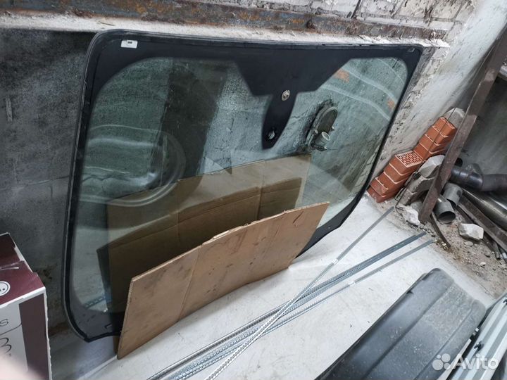 Лобовое стекло Куга 2