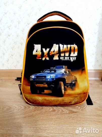 Школьный рюкзак, эргономичная спинка