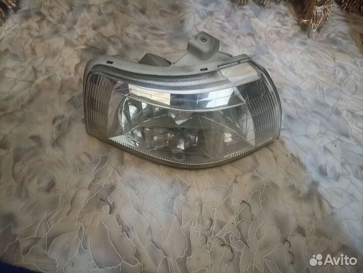 Фонарь габаритный