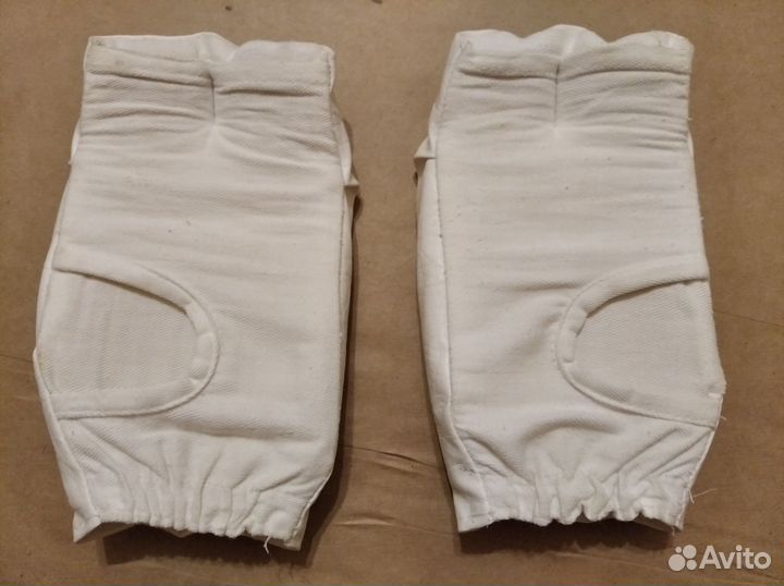 Лапы и накладки на руки и ноги для каратэ