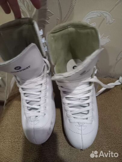 Коньки фигурные ледовые, Nordway Alise,38