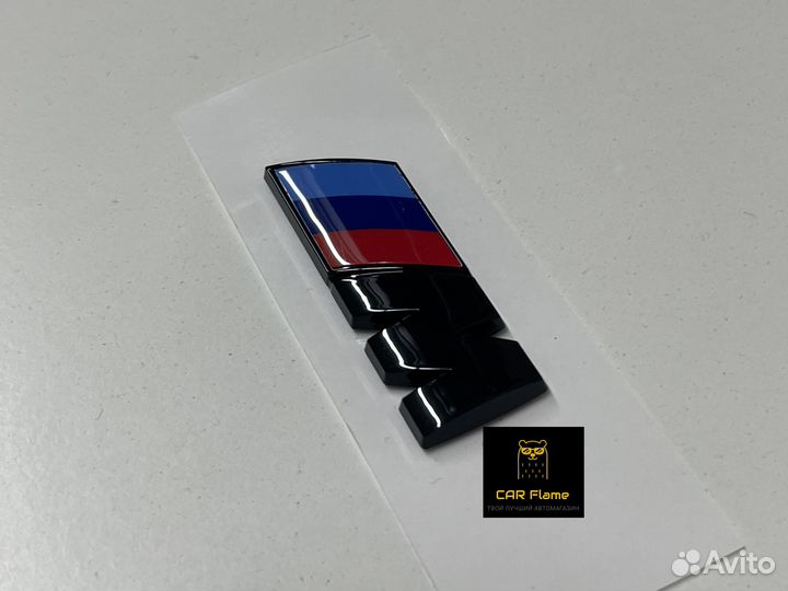 М на крыло черная глянец Bmw M performance качеств