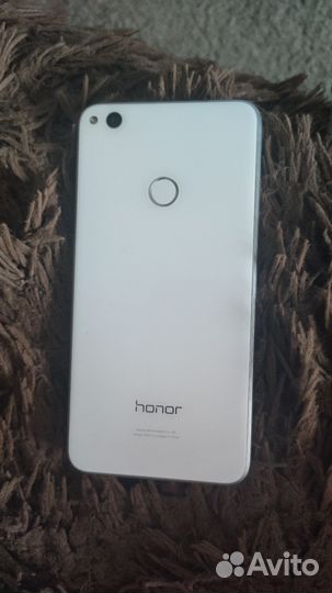 HONOR 8 Lite, 4/32 ГБ
