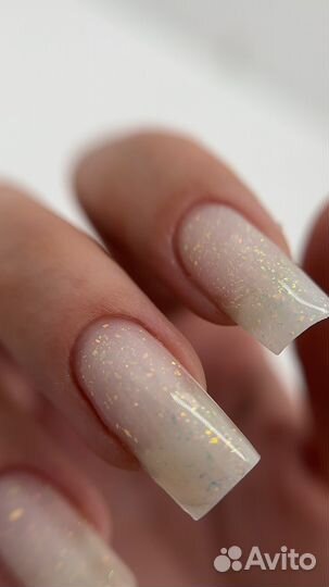 Мастер маникюра