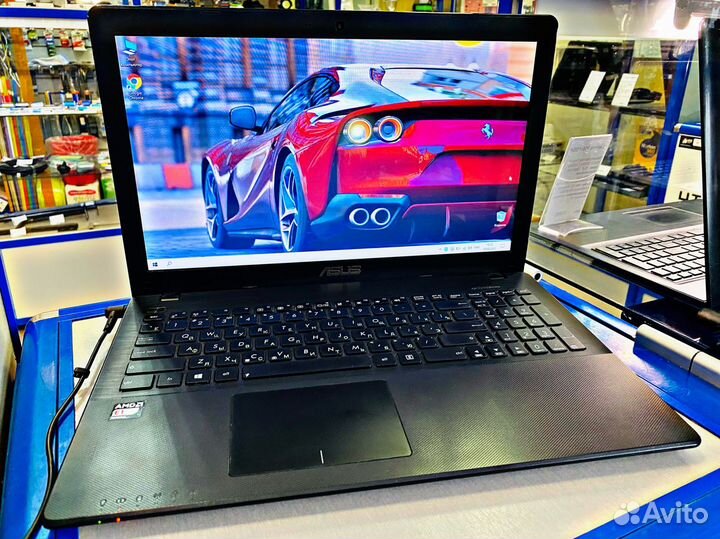 Ноутбук Asus X552E