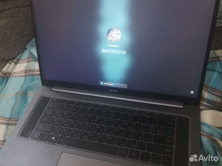 Ультрабук Honor magicbook 16 hym w56