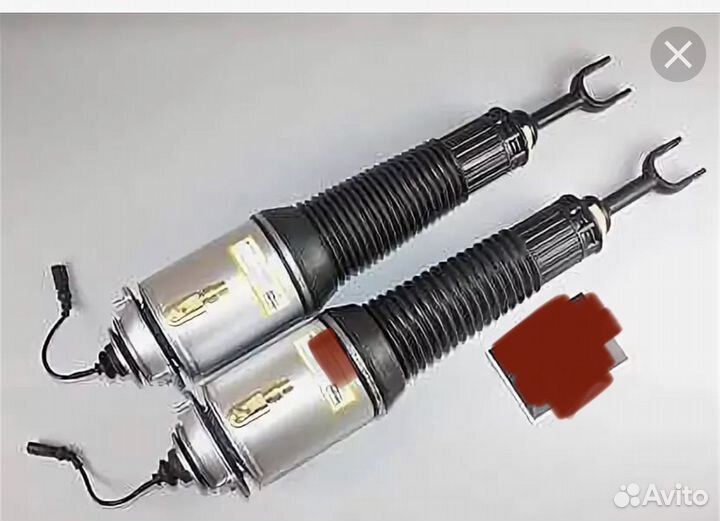 Пневмостойка Audi A8 D3 4e передняя