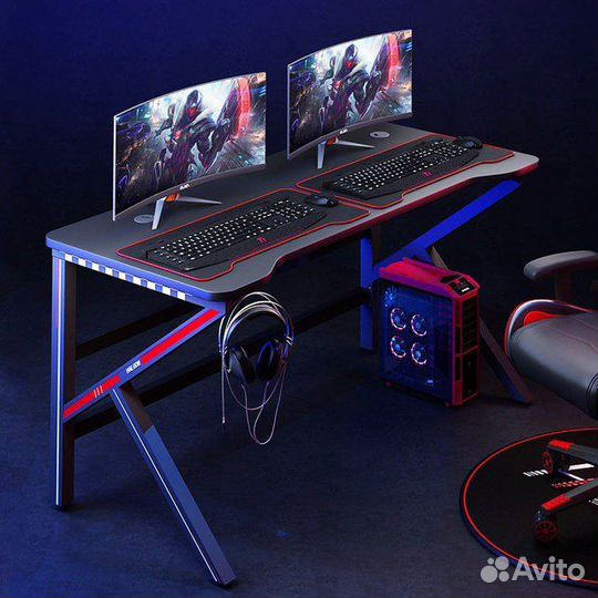 Компьютерный стол,геймерский стол