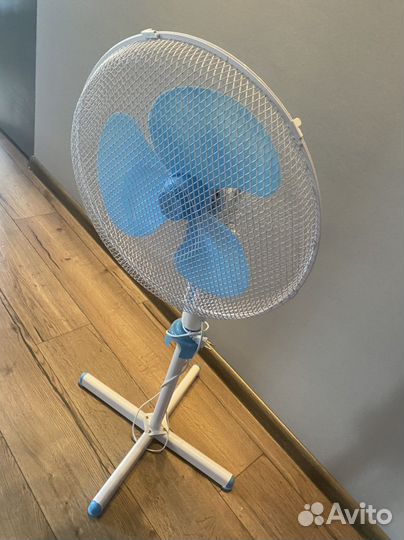 Вентилятор напольный Scarlett SC-SF111B23