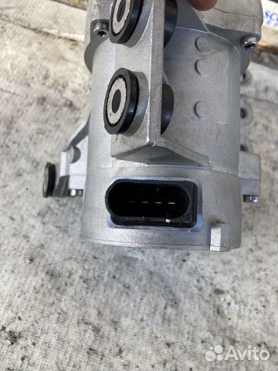 Насос водяной электрический BMW E60, E90, X3, X5