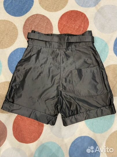 Шорты с завышенной талией 40 р