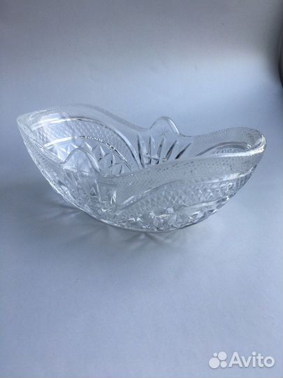 Ваза хрустальная