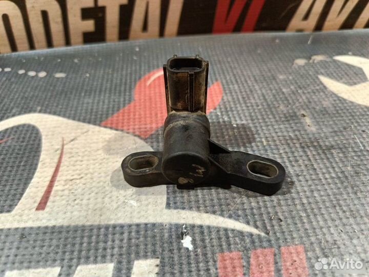 Датчик положения коленвала Mazda