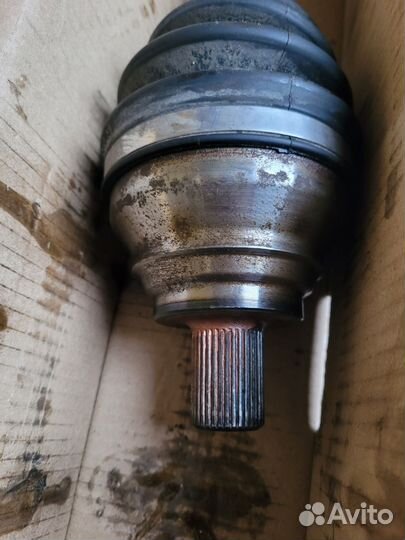 Привод передний левый