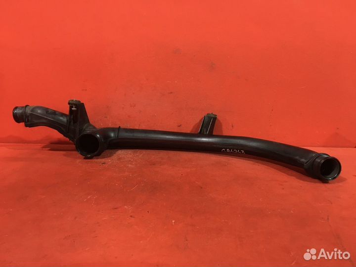 Патрубок интеркулера Volkswagen Touareg 2 (Nf) SUV