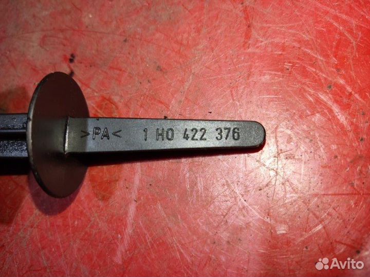 Крышка бачка гур Volkswagen Golf 3 хетчбек