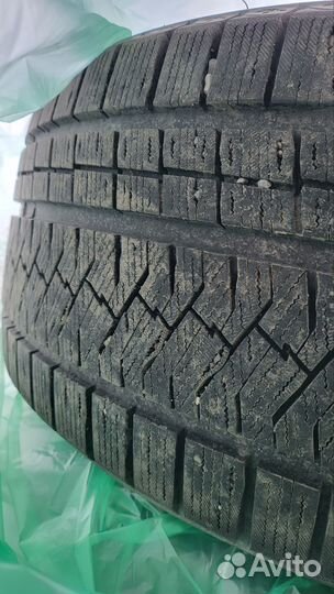 Triangle PL02 245/40 R20 99V