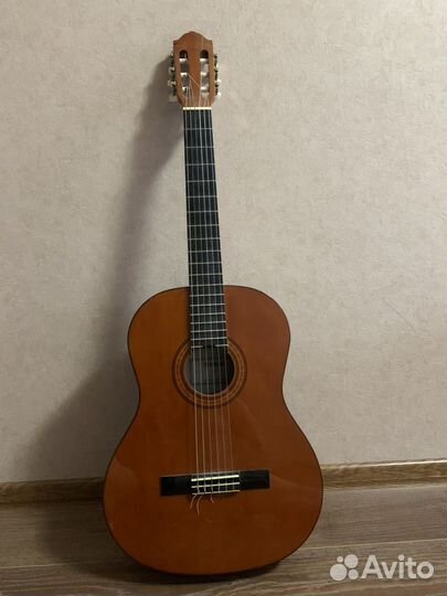 Гитара yamaha c40