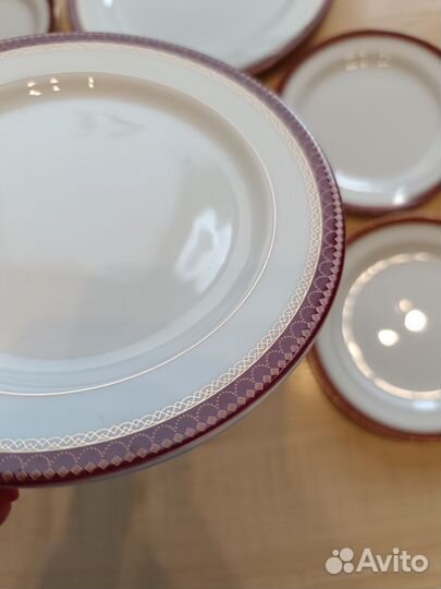 Набор посуды - тарелки