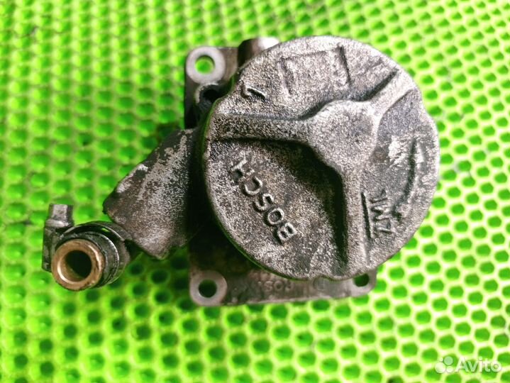 Вакуумный насос Renault Master 2