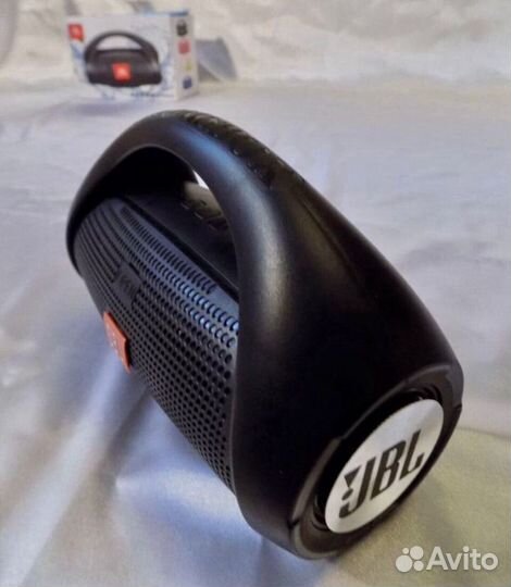 Колонка джбл boombox