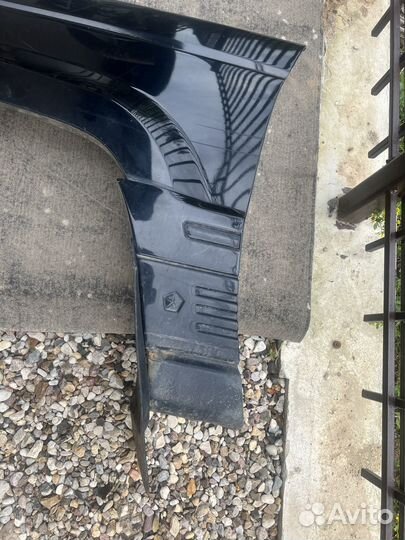 Левое крыло jeep zj