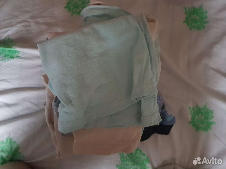 Отдам вещи для мальчика лет 4х