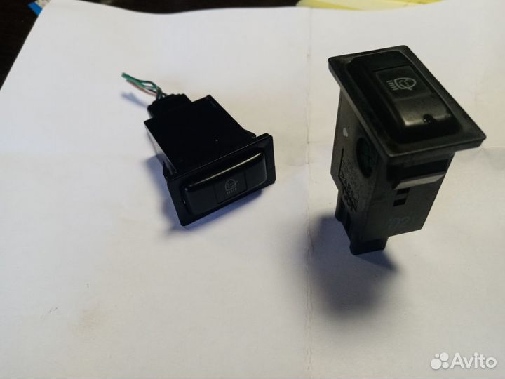 Кнопка омывателя фар тойота авенсис 1