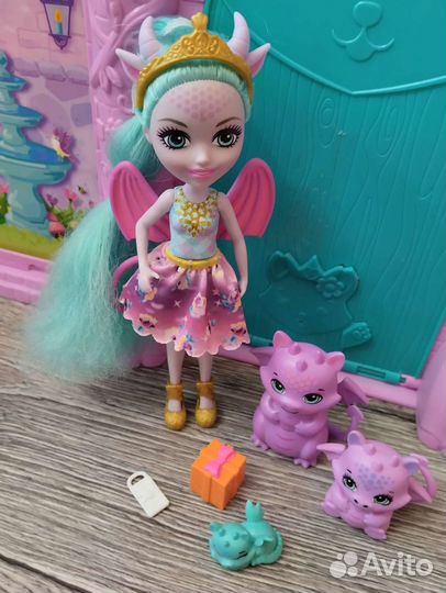 Enchantimals Семья драконов