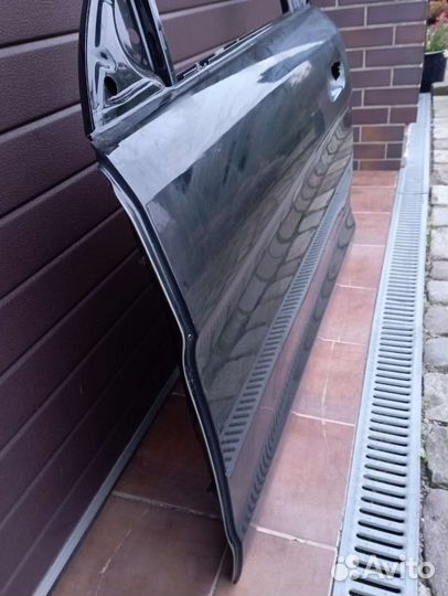 Mersedes W166 GL GLE ML Дверь левая передняя