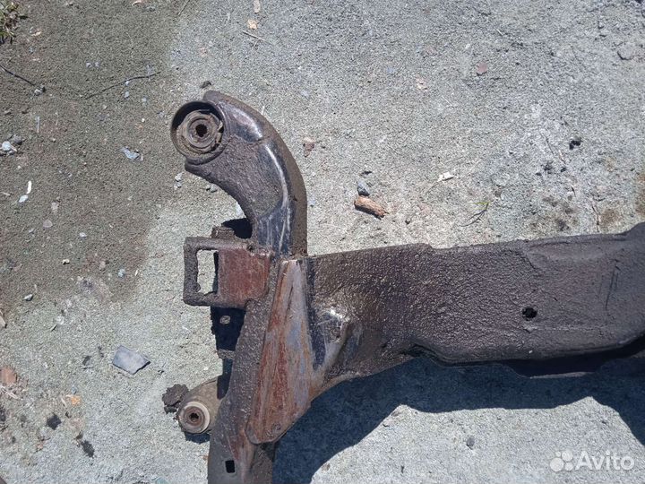 Подрамник передний Opel Vectra b Опель вектра б