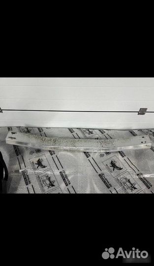 Усилитель бампера задний Lexus Rx 4