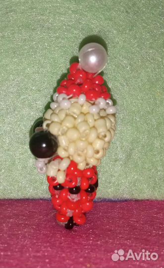 Амигуруми из бисера(санта)